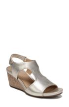 Women's Naturalizer Cinda Wedge Sandal .5 M - Metallic