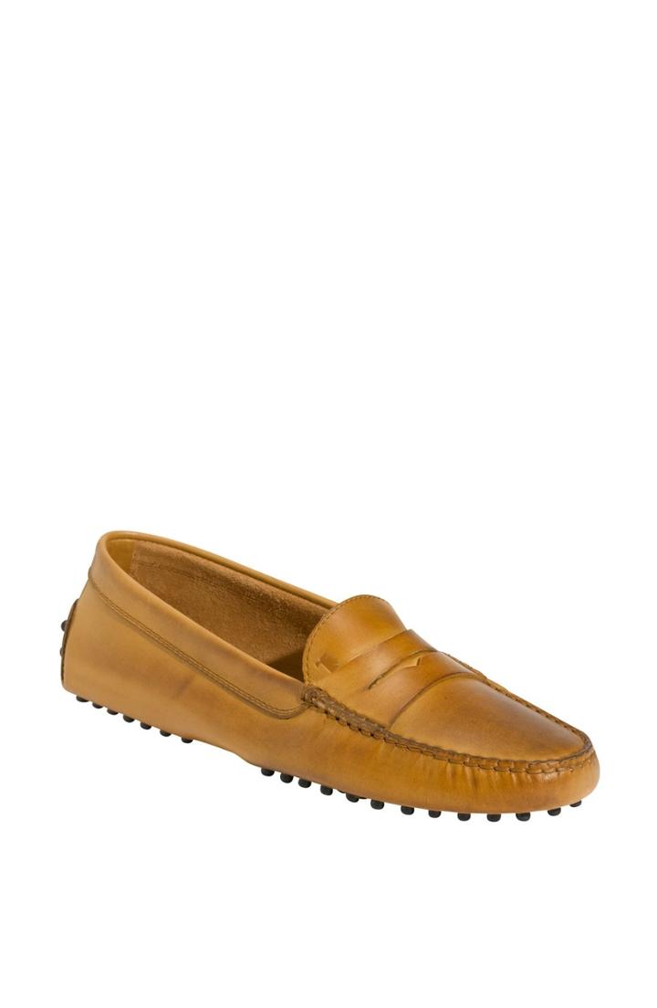 Women's Tod's 'gommini' Driving Moccasin Us / 37eu - Brown