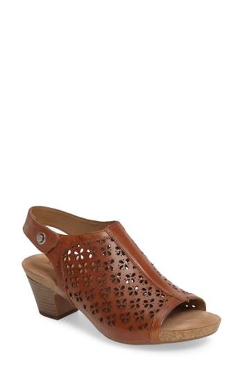 Women's Josef Seibel Ruth 33 Cutout Slingback Sandal -6.5us / 37eu - Brown