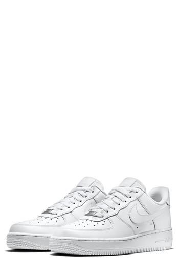 Women's Nike Air Force 1 '07 Sneaker M - White