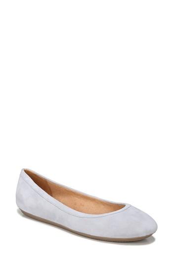 Women's Naturalizer Brittany Ballet Flat .5 W - Blue