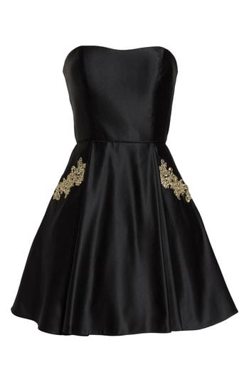 Women's Blondie Nites Satin Applique Party Dress