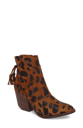 Women's Matisse Laney Notched Heel Bootie M - Brown