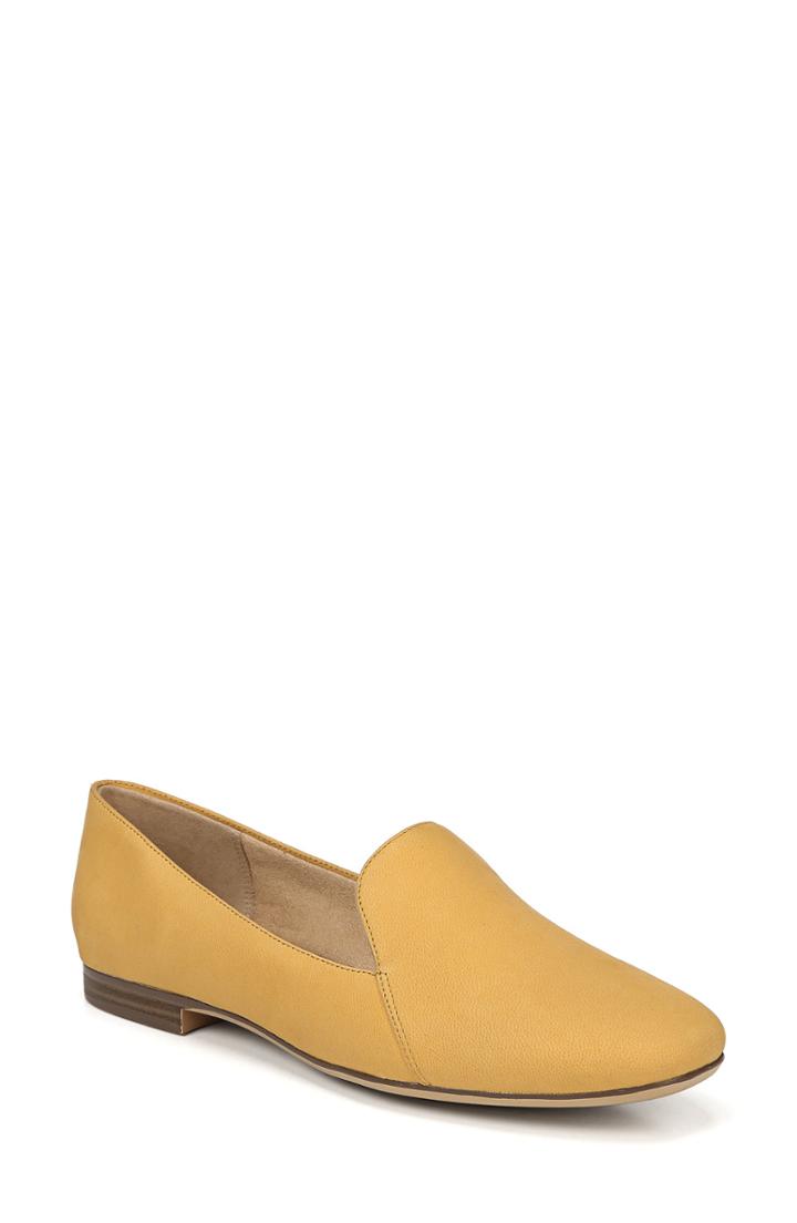 Women's Naturalizer Emiline Flat Loafer W - Yellow