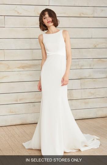 Women's Nouvelle Amsale Phillipa High Neck Crepe Gown, Size - Ivory
