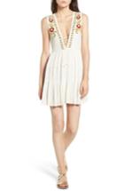 Women's Band Of Gypsies Embroidered Plunging Dress - Ivory