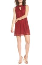 Women's As You Wish Keyhole Lace Dress - Burgundy