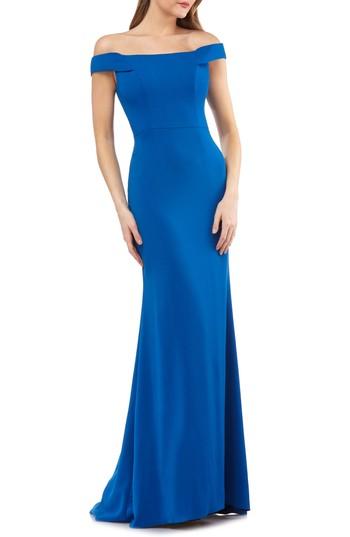 Women's Carmen Marc Valvo Crepe Gown - Blue