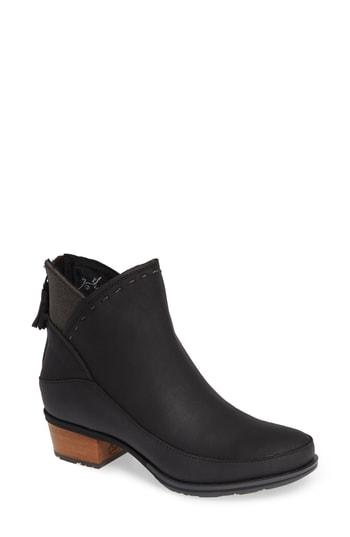 Women's Chaco Cataluna Waterproof Bootie M - Black