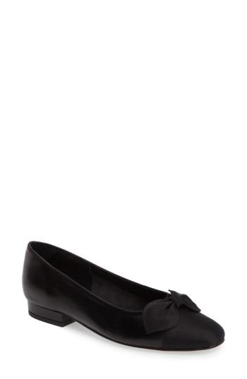 Women's Vaneli Favor Bow Flat .5 M - Black