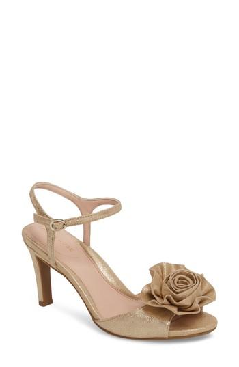 Women's Taryn Rose Jacklyn Flower Sandal M - Metallic