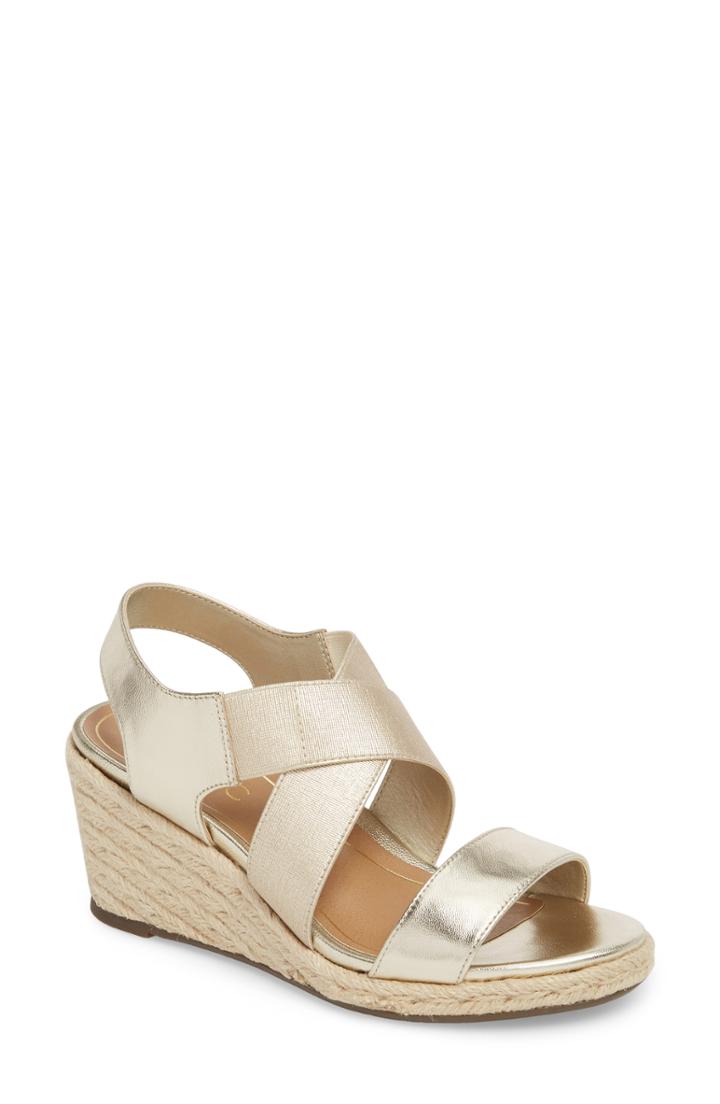 Women's Vionic Ainsleigh Wedge Sandal .5 M - Metallic