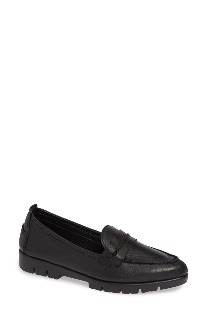 Women's The Flexx Moc A Go Loafer .5 M - Black