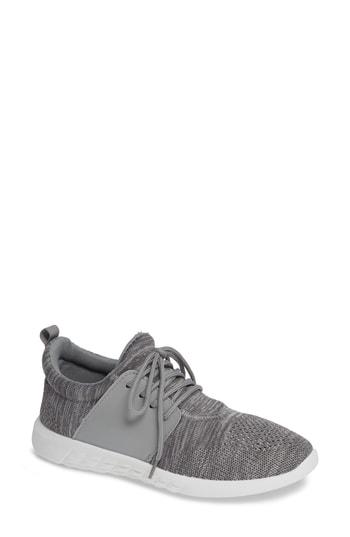 Women's Mia Christan Sneaker M - Grey