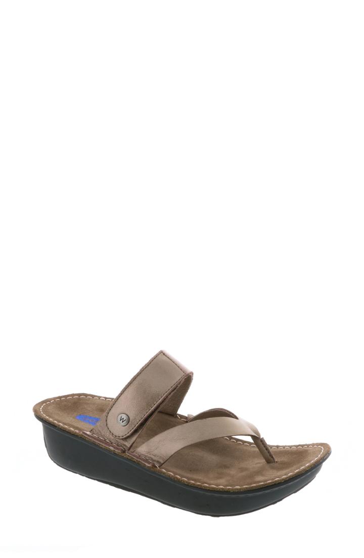 Women's Wolky Tahiti Platform Sandal .5-8us / 39eu - Metallic