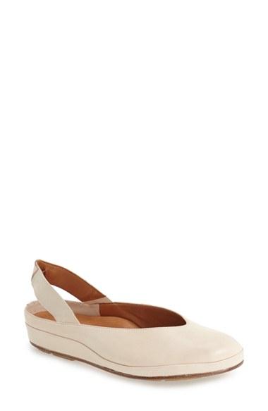 Women's L'amour Des Pieds 'cypris' Slingback Wedge .5 M - Ivory