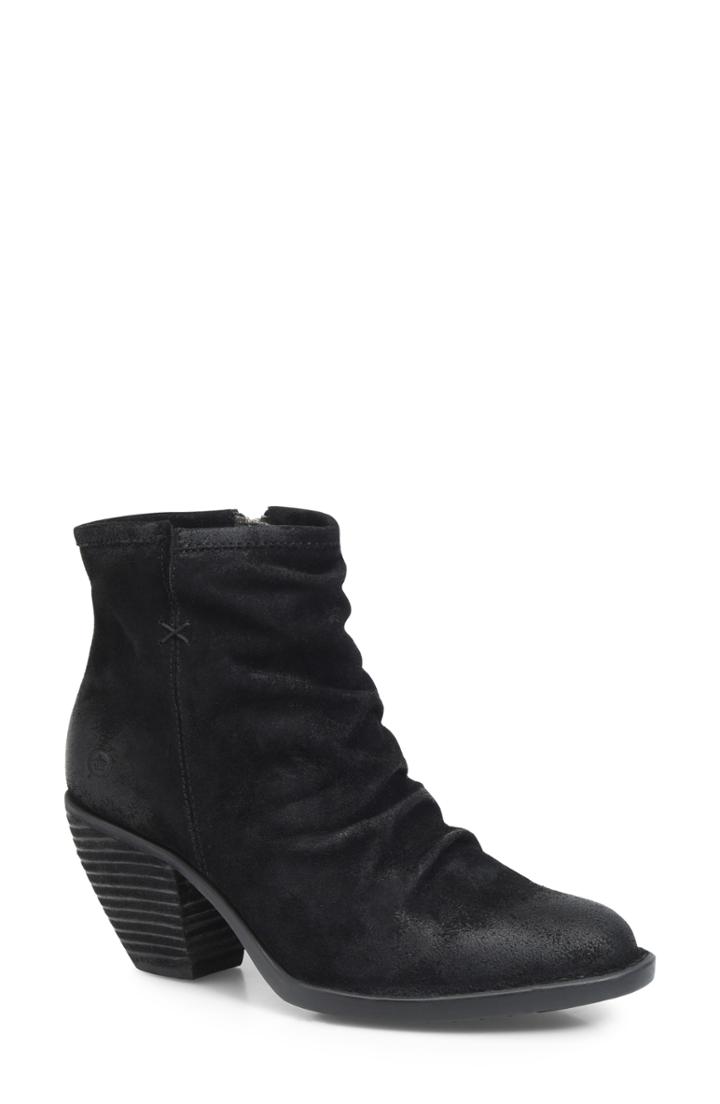 Women's B?rn Aire Bootie M - Black