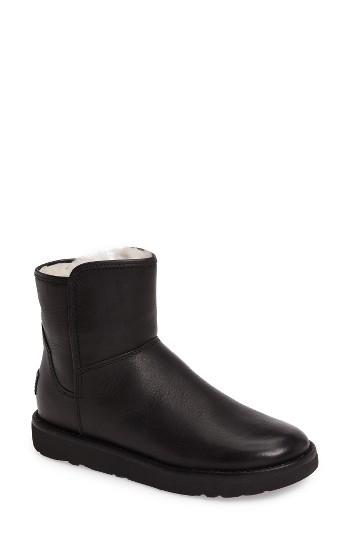 Women's Ugg Abree Mini Boot M - Black