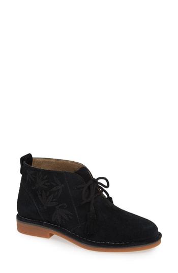 Women's Hush Puppies Cyra Catelyn Chukka Bootie M - Black
