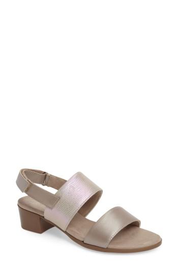 Women's Munro Kristal Sandal .5 W - Beige