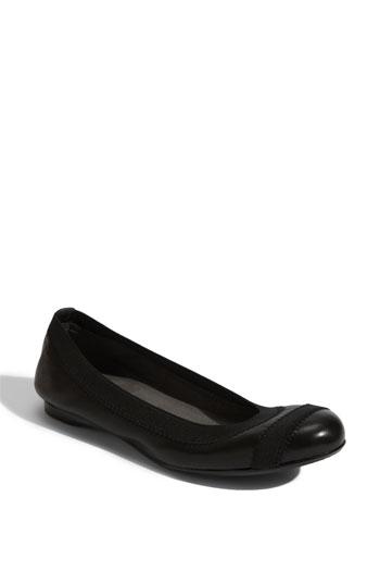 Stuart Weitzman 'giveable' Flat