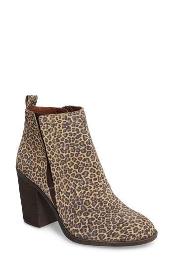 Women's Lucky Brand Sassa Bootie .5 M - Beige