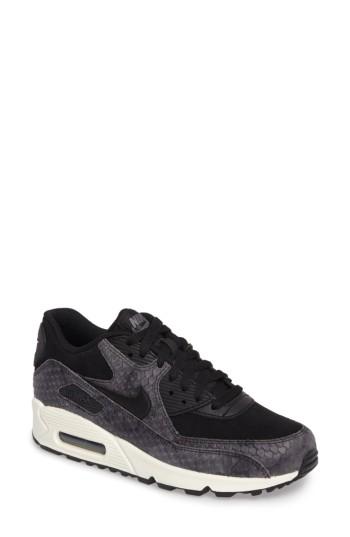 Women's Nike Air Max 90 Embossed Premium Sneaker .5 M - Black