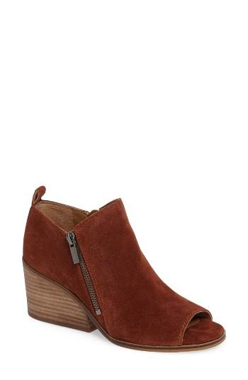 Women's Lucky Brand Sinzeria Sandal M - Brown