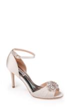 Women's Badgley Mischka Sabrina Ankle Strap Sandal M - White