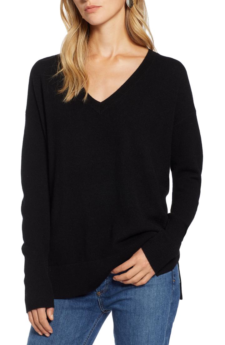 Petite Women's Halogen Relaxed V-neck Cashmere Sweater P - Black