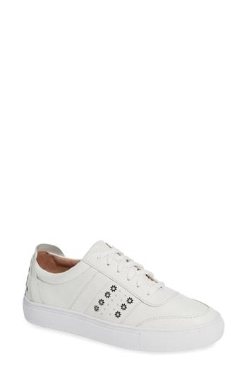 Women's Halogen Camila Sneaker M - White