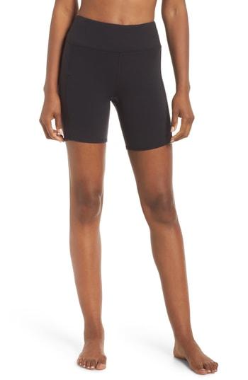 Women's Alo Divine Shorts