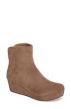 Women's Chocolat Blu Yarden Wedge Bootie M - Brown