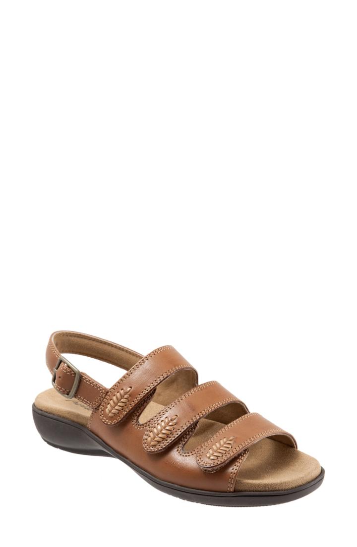 Women's Trotters Tonya Sandal .5 N - Brown