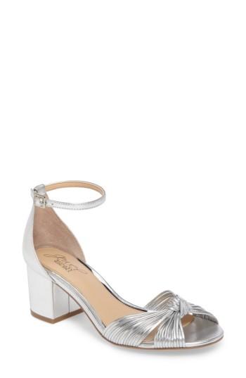 Women's Jewel Badgley Mischka Lacey Ankle Strap Pump M - Metallic