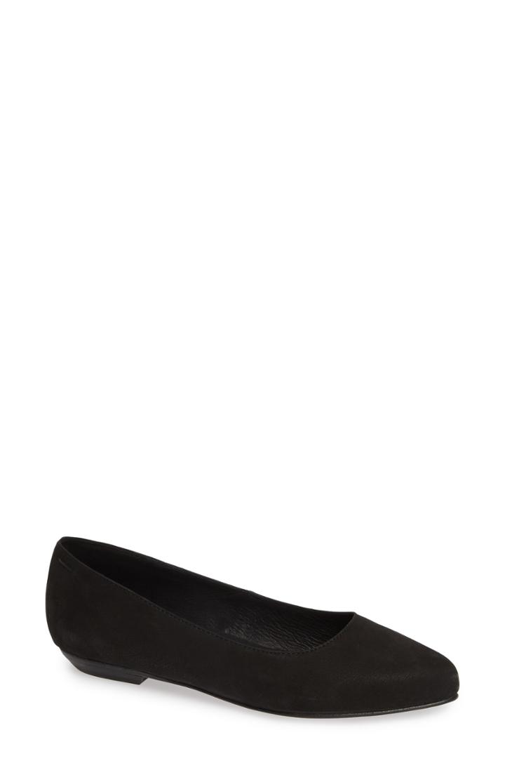 Women's Eileen Fisher Jil Flat M - Black