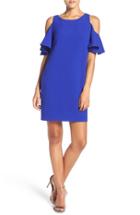 Women's Chelsea28 'peek-a-boo' Cold Shoulder Shift Dress - Blue