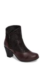 Women's Cloud Janis Snake Embossed Bootie .5-6us / 36eu - Burgundy