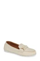 Women's Frye Sedona Top Seam Moccasin Loafer M - White