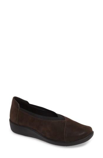Women's Clarks Sillian Holly Flat .5 N - Brown