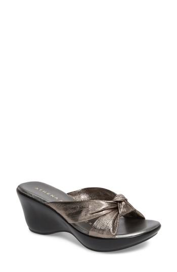 Women's Athena Alexander Soraya Wedge Sandal .5 M - Metallic