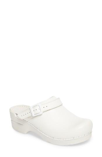 Women's Dansko Ingrid Clog .5-6us / 36eu M - White