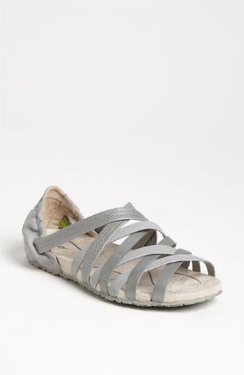 Ahnu 'maia' Sandal Medium