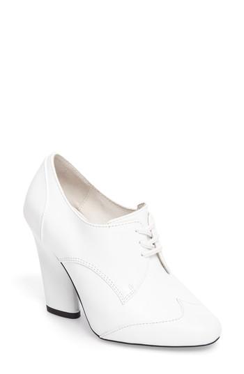 Women's Jeffrey Campbell Whitley Oxford Pump .5 M - White