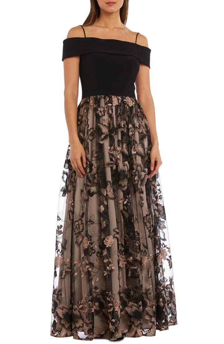 Women's Morgan & Co. Off The Shoulder Bodice Embroidered Chiffon Gown /10 - Black