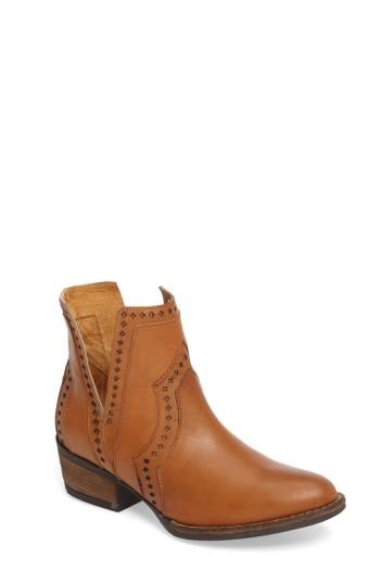 Women's Very Volatile Brescia Star Bootie M - Brown