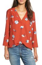 Women's Hinge Print V-neck Top - Red