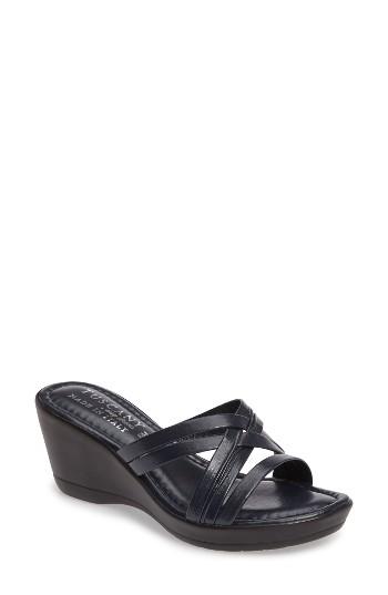 Women's Bella Vita Luisa Strappy Sandal N - Blue