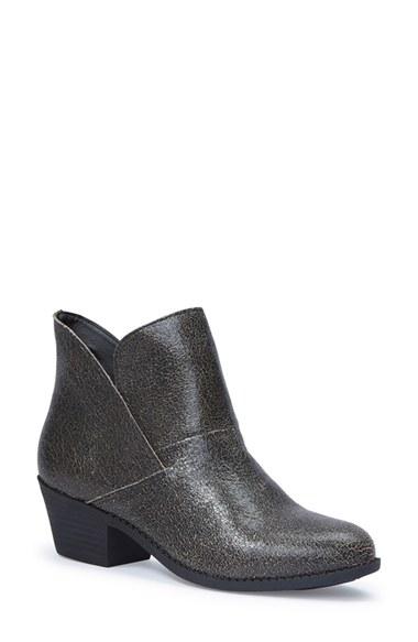 Women's Me Too 'zale' Bootie (women)