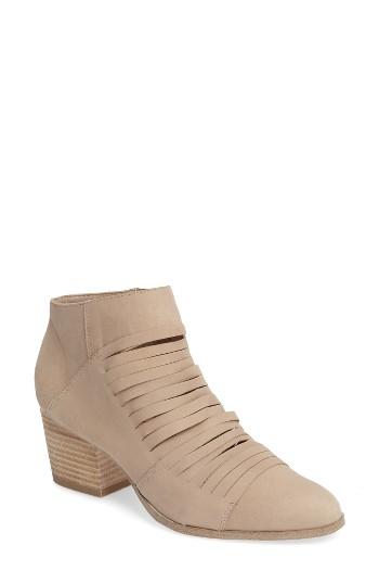 Women's Sole Society Sparrow Bootie .5 M - Brown